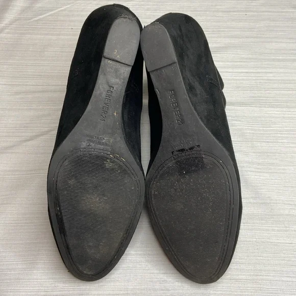 Forever 21 Black Wedge Booties Size 8 - Picture 3 of 5